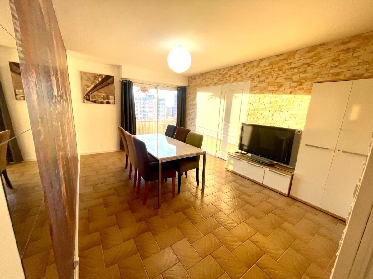 Chambre Privee En Colocation Dans Un Appartement Au Centre De Rillieux La Pape المظهر الخارجي الصورة